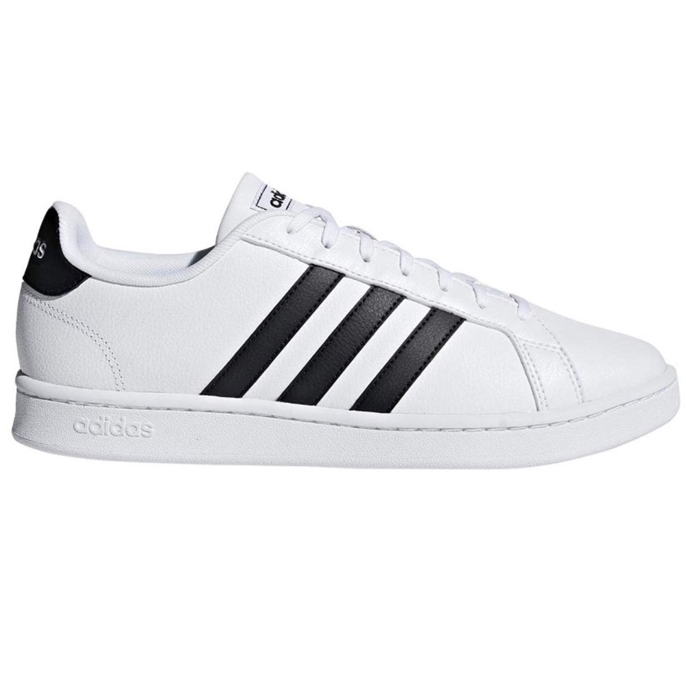 Men’s Adidas sneaker